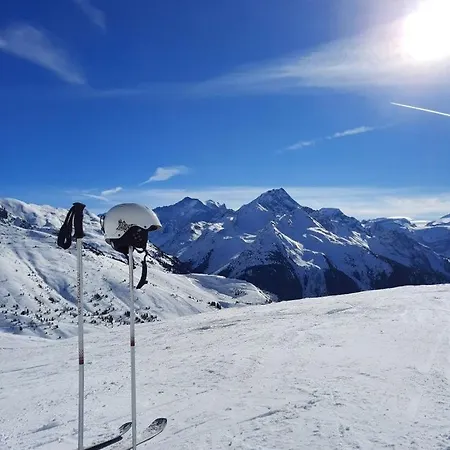 Apartamento Bord De Avec Piscine 2a
